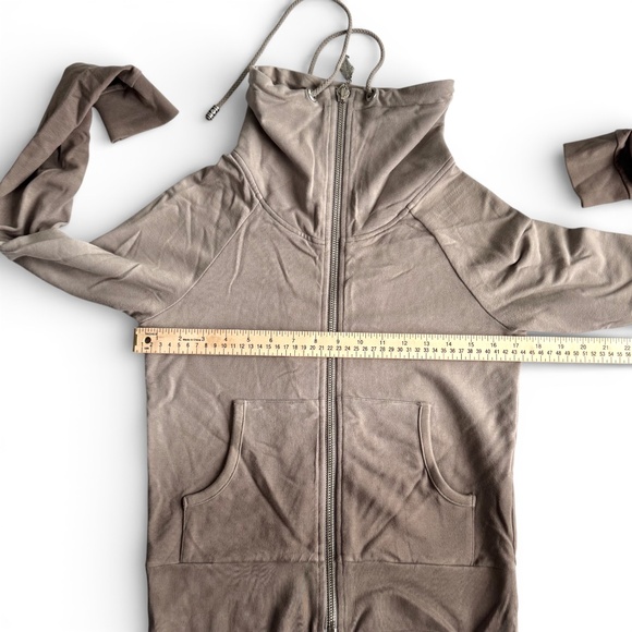 Faith Connexion Embellished Zip Jacket – XS – “Love Deeper” Seahorse Design – Gr - Picture 10 of 12